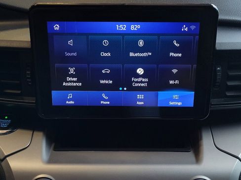 Used 2021 Ford Explorer XLT RWD image 23