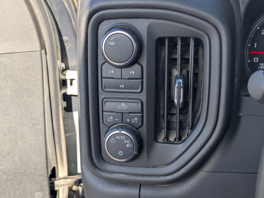 Used 2021 Chevrolet Silverado 2500 W/T w/ WT Fleet Convenience Package AWD/4WD image 20