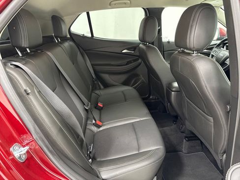 Used 2024 Buick Encore GX Sport Touring image 12
