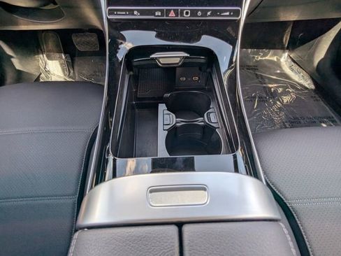 Used 2025 Mercedes-Benz C 300 C 300 image 18