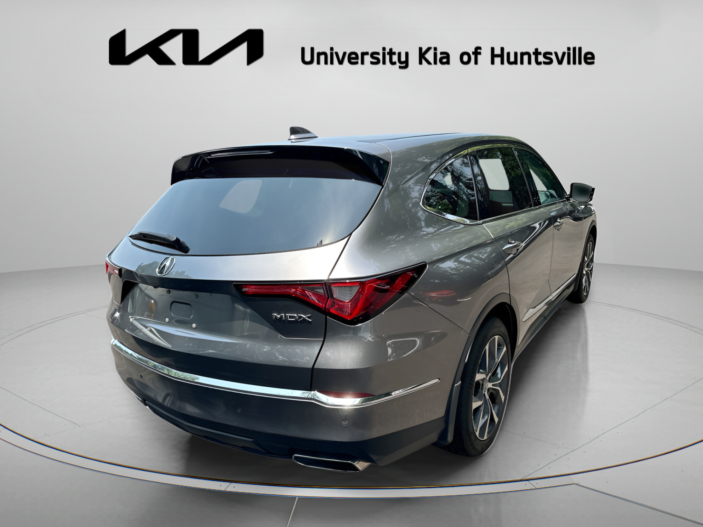 Used 2023 Acura MDX w/ Technology Package FWD image 8