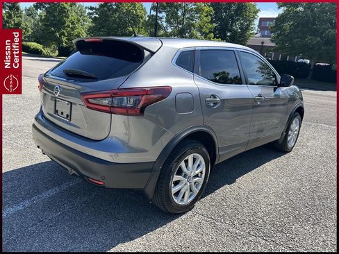 Certified 2022 Nissan Rogue Sport S FWD image 7