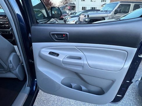 Used 2012 Toyota Tacoma 4x4 Double Cab image 14