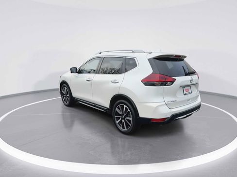 Used 2019 Nissan Rogue SL w/ Premium Package image 6