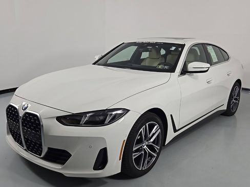 Certified 2025 BMW 430i xDrive w/ Premium Package image 3