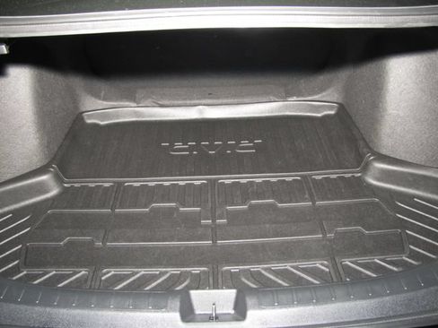 Certified 2024 Honda Civic Sport image 16