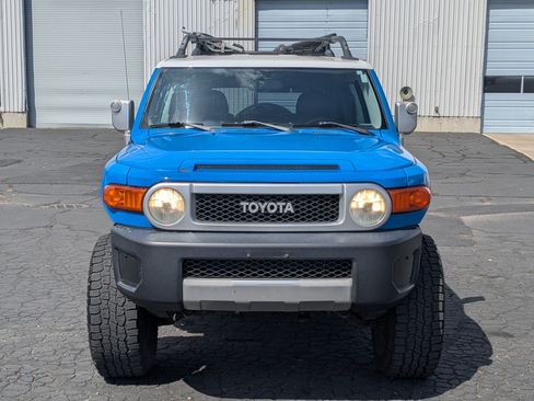 Used 2007 Toyota FJ Cruiser 4WD w/ Convenience Pkg image 9
