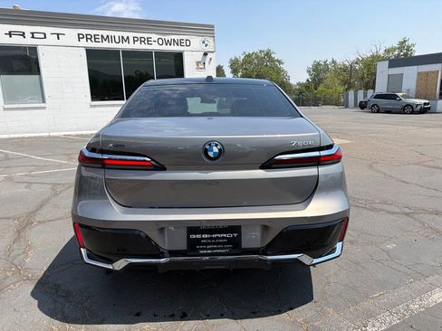 Used 2024 BMW 750e xDrive w/ Executive Package AWD/4WD image 7