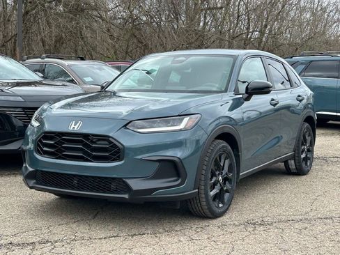 Used 2024 Honda HR-V Sport image 1