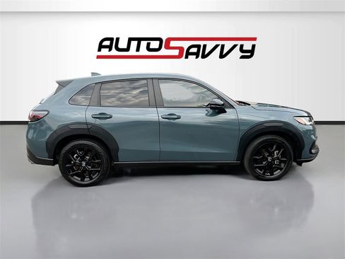 Used 2023 Honda HR-V Sport image 8