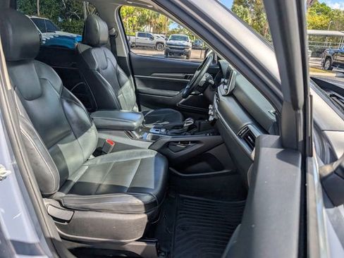 Used 2020 Kia Telluride S w/ S 8 Passenger Seating Package image 17