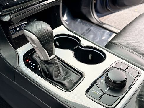 Used 2021 Jeep Grand Cherokee Trackhawk image 11