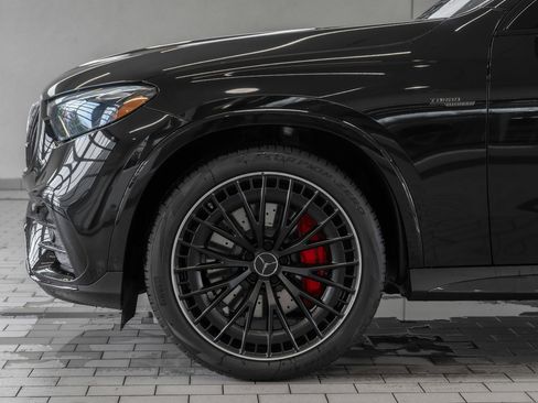 New 2025 Mercedes-Benz GLC 43 AMG 4MATIC image 4