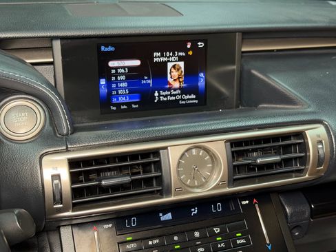 Used 2014 Lexus IS 250 image 43