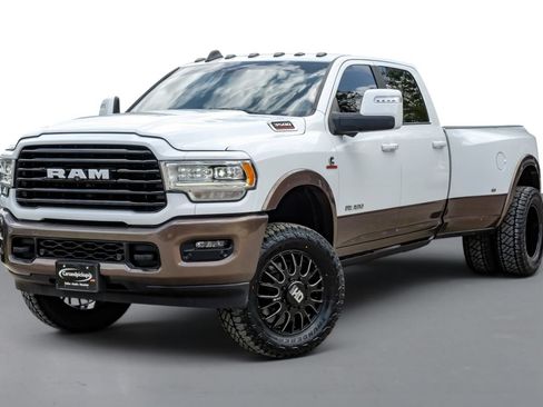 Used 2023 RAM 3500 Limited AWD/4WD image 5