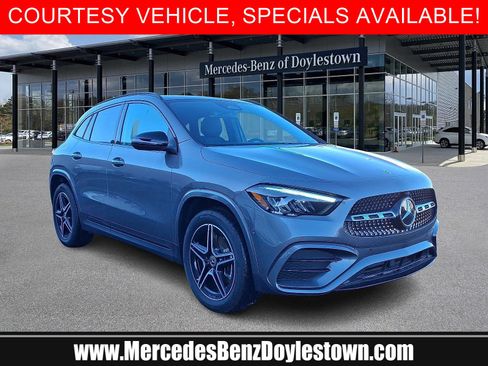 New 2025 Mercedes-Benz GLA 250 4MATIC image 1