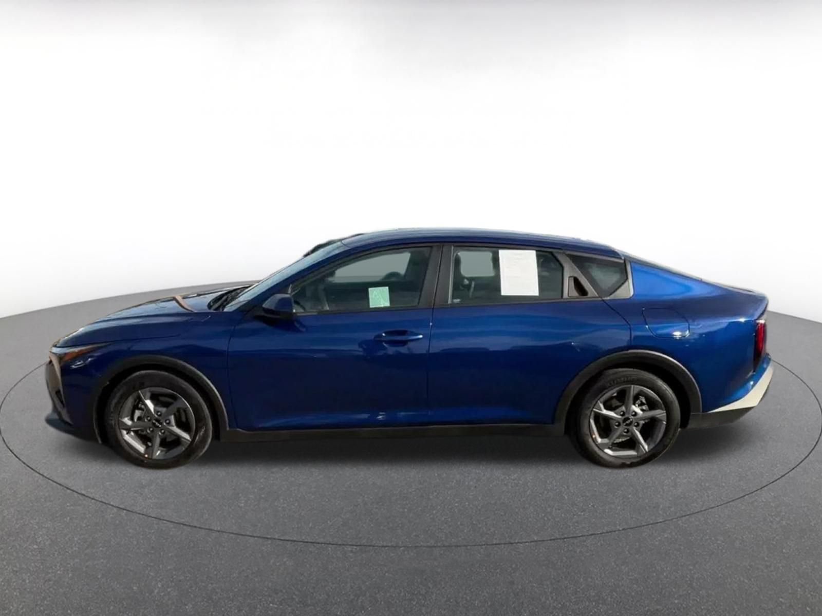 Used 2025 Kia K4 FWD image 8