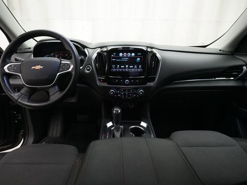 Used 2018 Chevrolet Traverse LT image 5