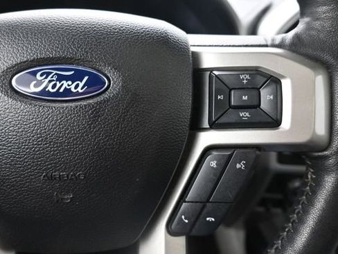 Used 2020 Ford F150 Lariat w/ Equipment Group 502A Luxury AWD/4WD image 28