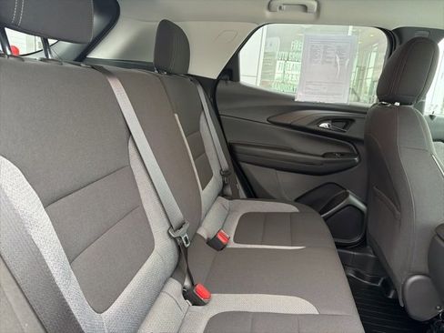 Used 2024 Chevrolet TrailBlazer LT image 28