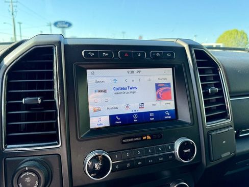 Certified 2020 Ford Expedition Max Limited w/ Equipment Group 303A AWD/4WD image 30
