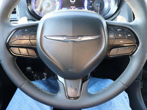 Used 2022 Chrysler 300 S w/ Comfort Group RWD image 32