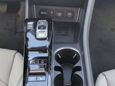 Used 2022 Hyundai Sonata Limited FWD image 17