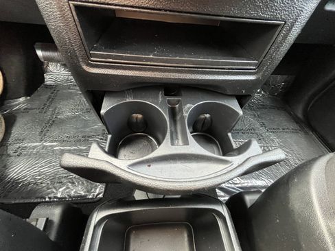 Used 2017 Dodge Grand Caravan SE FWD image 18
