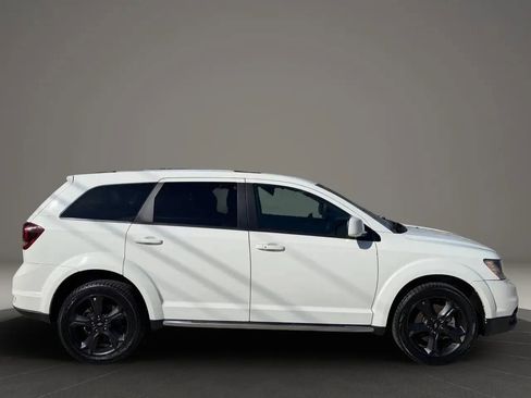 Used 2020 Dodge Journey Crossroad FWD image 8