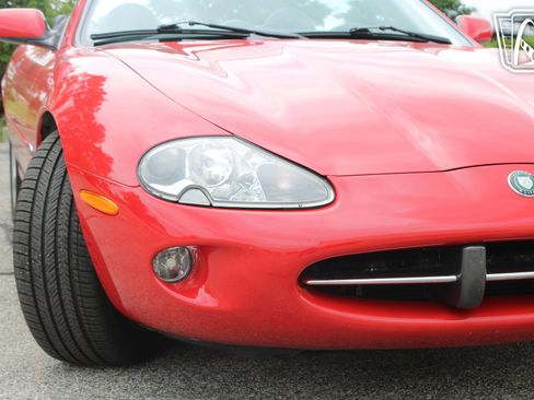 Used 2000 Jaguar XK8 Convertible RWD image 39