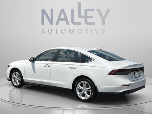Certified 2025 Honda Accord LX image 3