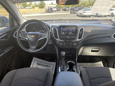 Used 2024 Chevrolet Equinox LT AWD/4WD image 14