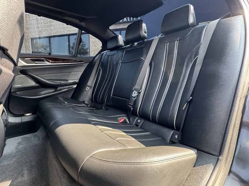 Used 2019 BMW M550i xDrive w/ Premium Package 2 AWD/4WD image 48