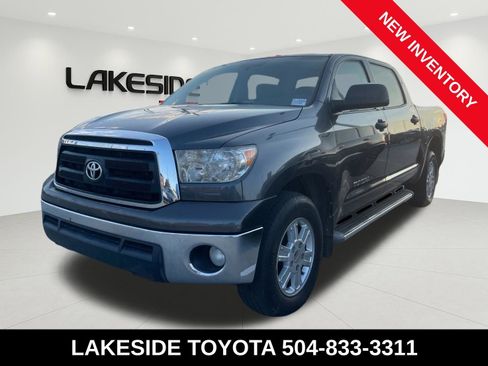 Used 2011 Toyota Tundra 2WD CrewMax w/ Tow Pkg image 2