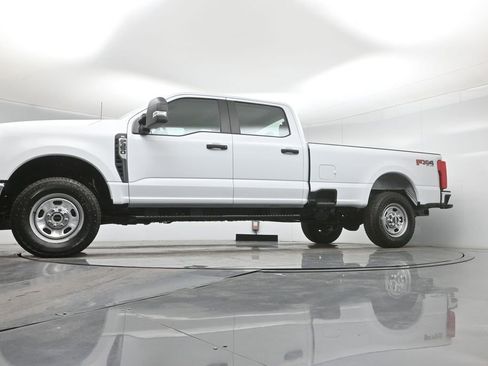 New 2026 Ford F350 XL w/ FX4 Off-Road Package image 7