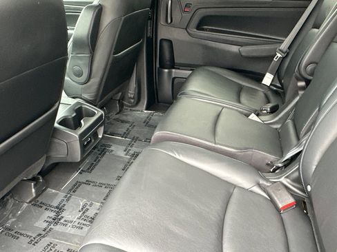 Certified 2024 Honda Odyssey EX-L image 12