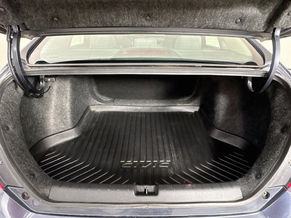 Used 2018 Honda Civic LX image 31