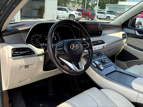 Used 2020 Hyundai Palisade Limited image 16