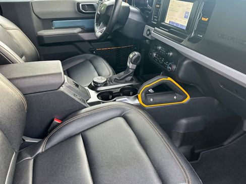 Certified 2023 Ford Bronco Badlands AWD/4WD image 16