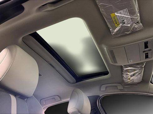 New 2026 MAZDA CX-30 Aire Edition image 13