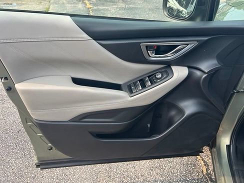 Used 2020 Subaru Forester Limited AWD/4WD image 13