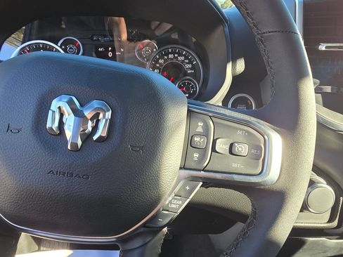 New 2026 RAM 1500 Big Horn AWD/4WD image 21