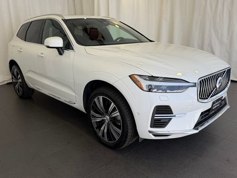 Used 2022 Volvo XC60 T8 Inscription AWD/4WD image 7