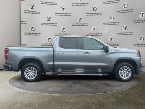 Used 2021 Chevrolet Silverado 1500 RST w/ Convenience Package II AWD/4WD image 6