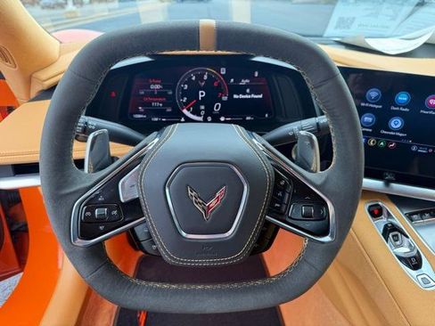 Used 2022 Chevrolet Corvette Stingray Premium Conv w/ Z51 Performance Package image 35