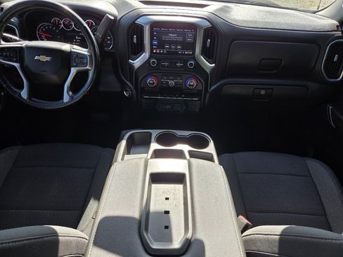 Used 2022 Chevrolet Silverado 1500 LT image 6