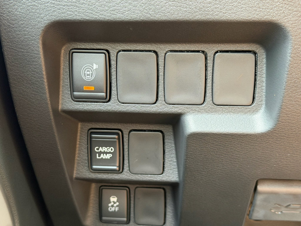 New 2026 Nissan Frontier SV w/ SV Convenience Package AWD/4WD image 18