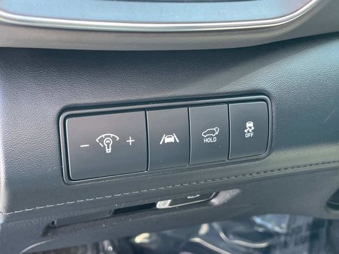 Used 2023 Hyundai Santa Fe Limited image 18