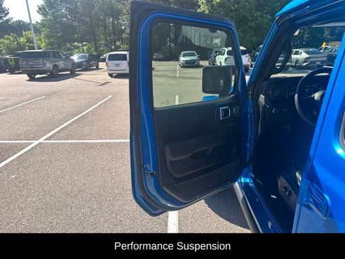 Used 2024 Jeep Wrangler Unlimited Rubicon AWD/4WD image 20
