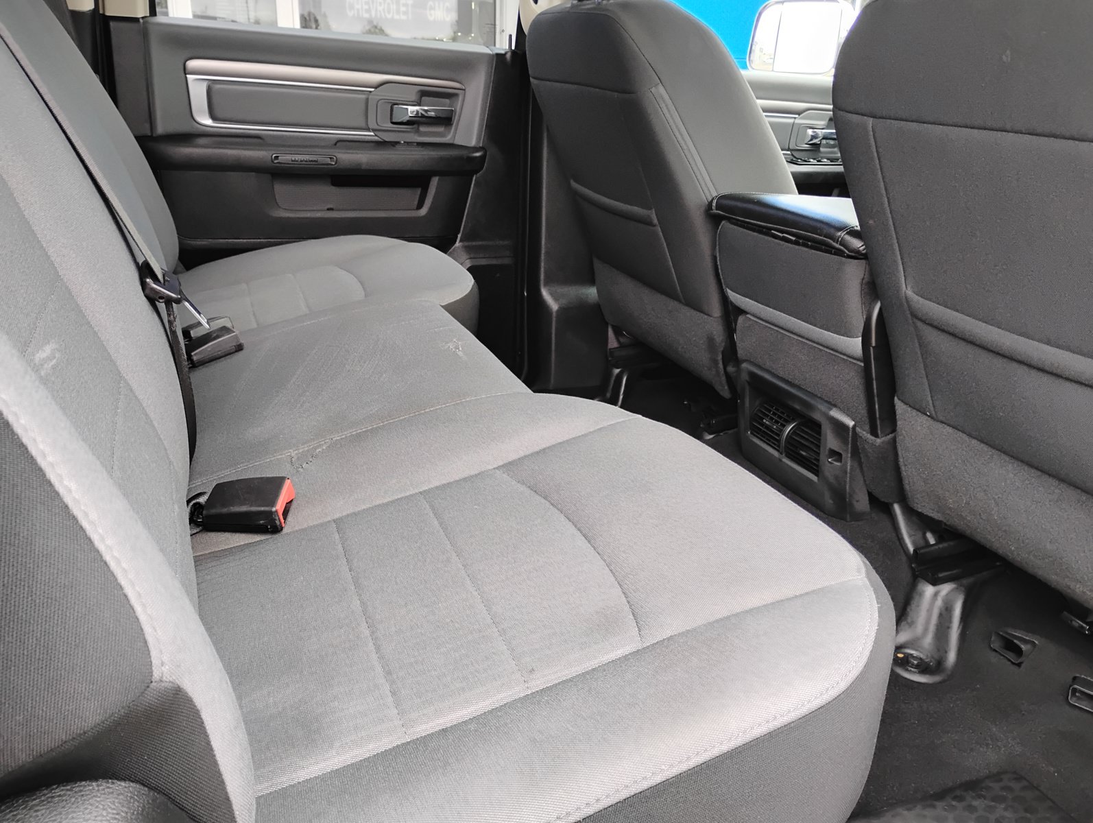 Used 2021 RAM 1500 Classic SLT AWD/4WD image 26